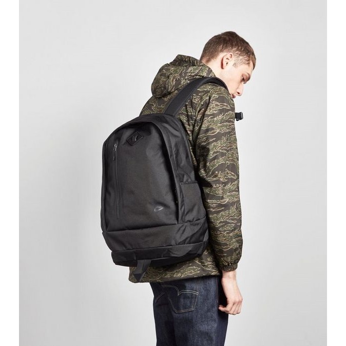 nike cheyenne 3.0 solid