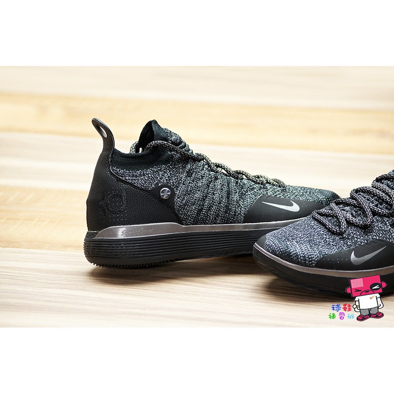 nike kd 11 triple black