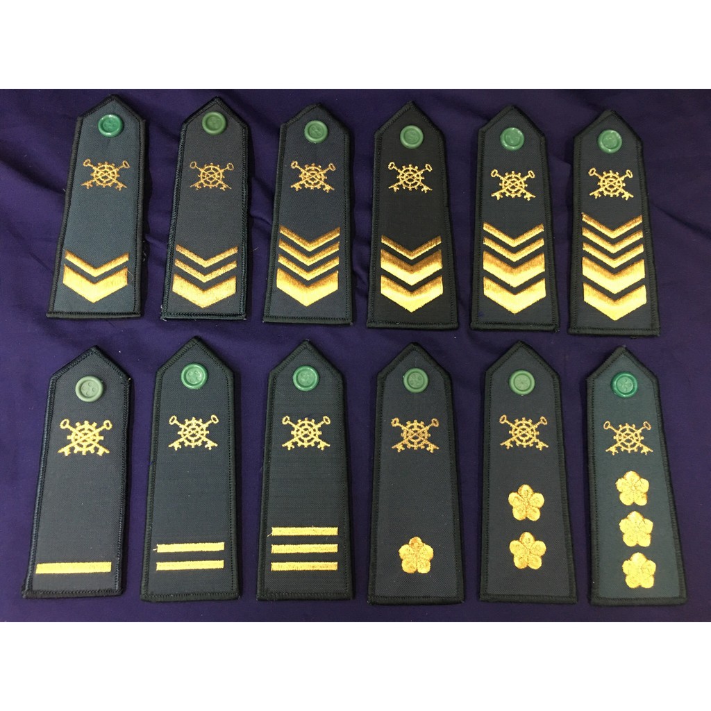 陸軍軍服在拍賣的價格推薦 21年8月 比價比個夠biggo