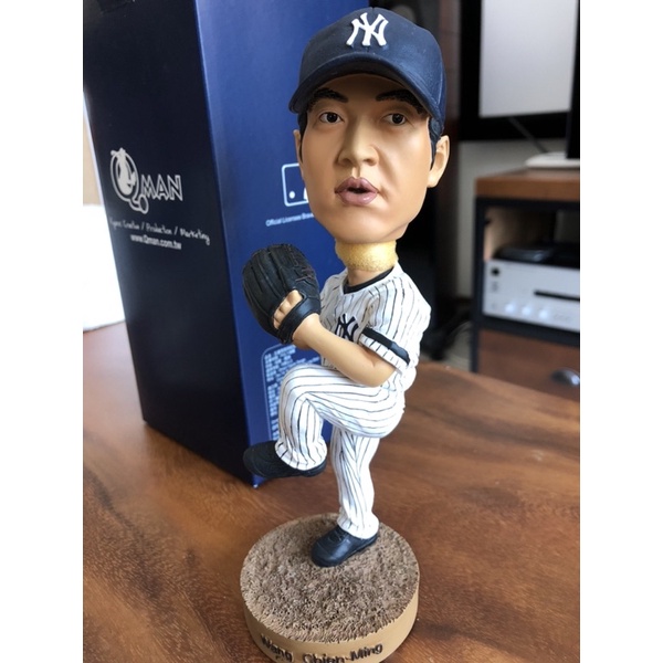 王建民 Chien-Ming Wang 紐約洋基隊主場 MLB正版限量紀念公仔 QMAN （絕版品）