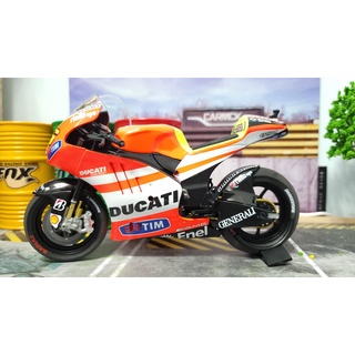 Minichamps 1/12 1:12 DUCATI DESMOSEDICI GP11.2 Rossi 2011模型車