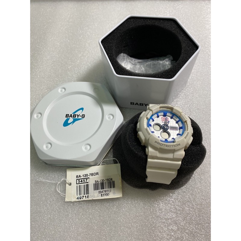 Casio baby-G 白色手錶（含鐵盒吊牌）