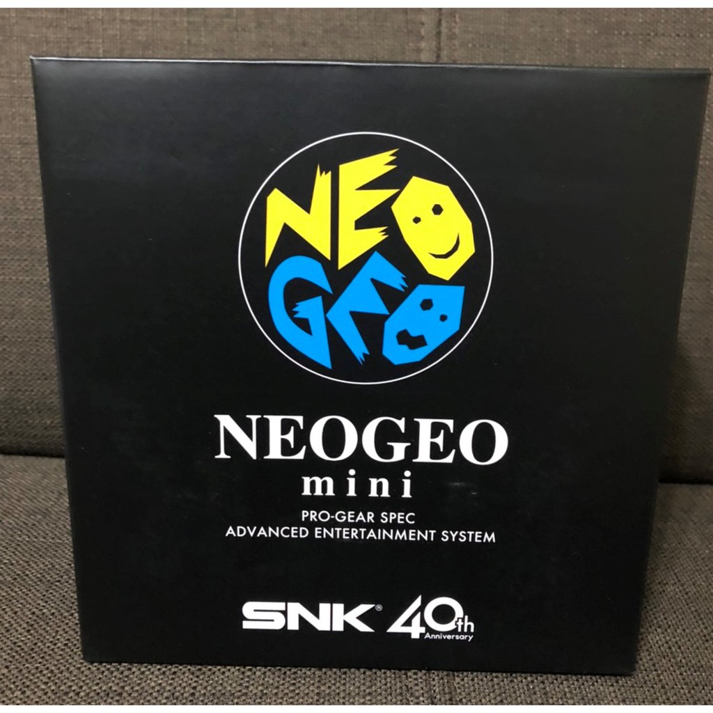 SNK 40週年紀念遊戲機 NEOGEO MINI 含手把組合 全新現貨未拆
