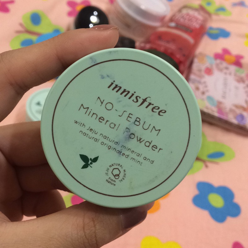 Innisfree 控油定妝蜜粉