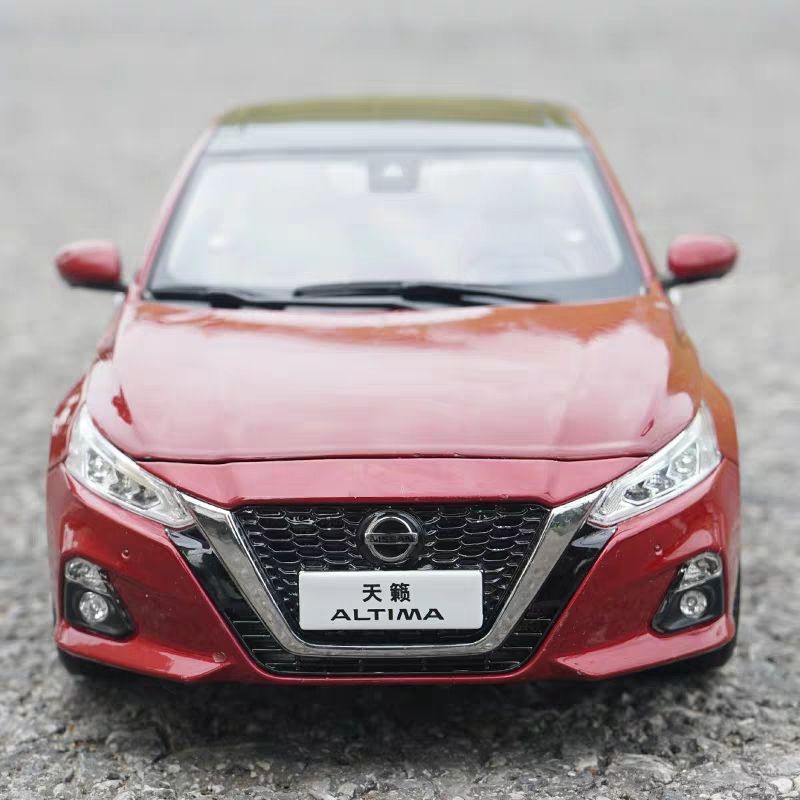 🎉全新現貨 1:18 Nissan Altima 合金模型汽車