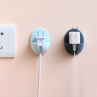 ☆柒玖家居☆臺灣現貨☆插頭掛勾 兩入裝 無痕家用牆壁免釘 電源線收納