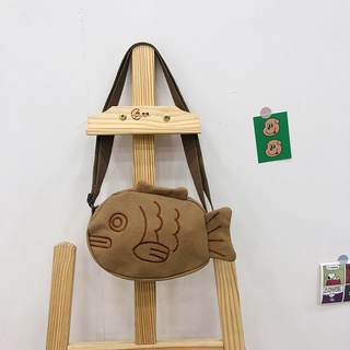 🛒台灣現貨 ❤️ 可愛 日系 鯛魚燒 手機包 斜背包 側背包 女生包包 斜背包 包包 小魚 雕魚