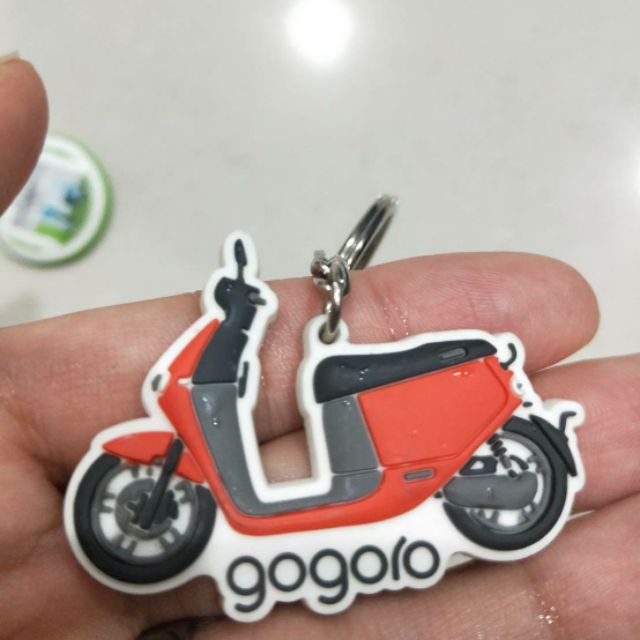 Gogoro 二代 gogoro2鑰匙圈+別針一起售 全新