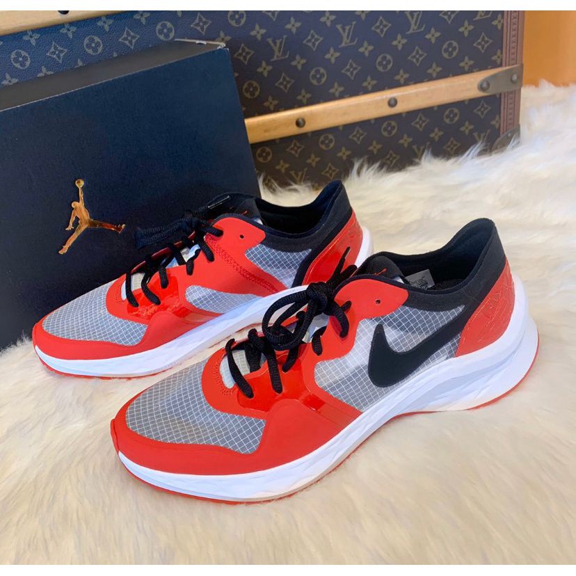 nike jordan runner