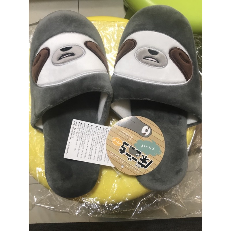 Jp Market‼️日本世界《現貨》 迪士尼環球影城樹懶 動物方城市拖鞋軟墊室內拖居家鞋毛絨娃娃玩偶卡通正品 莫蘭迪灰