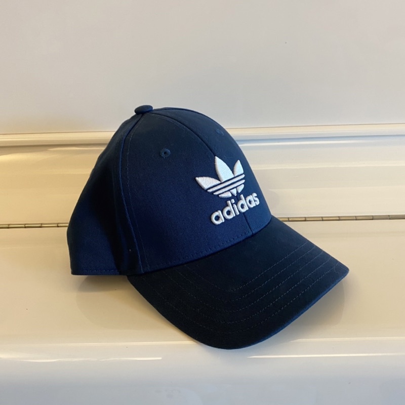 ｛二手九成新｝正版 Adidas Originals 愛迪達 三葉草 深藍色 白色 棒球帽 老帽 帽子