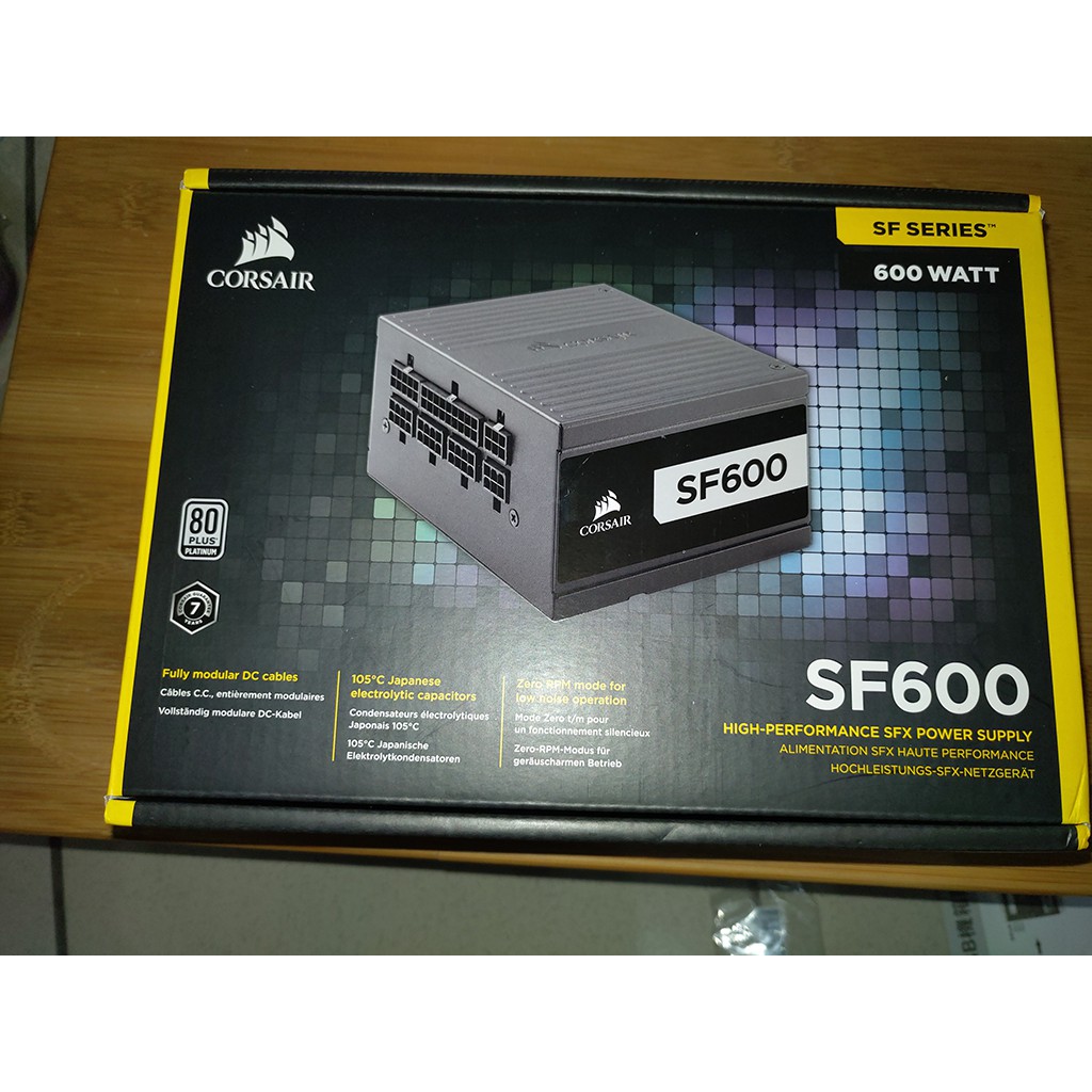 海盜船 SF 600 (600W) / 750 (750W) 白金/全模/日系電容 9 成新