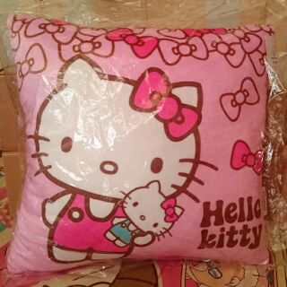 全新正版Hello Kitty 方枕 抱枕