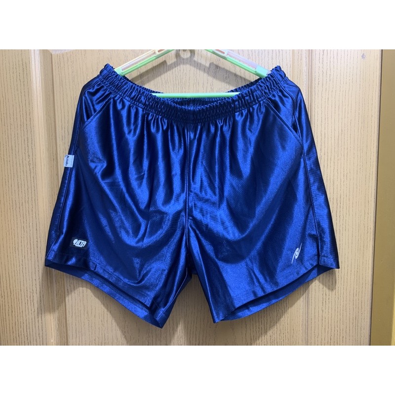XO號，二手極新日本製nittaku桌球短褲
