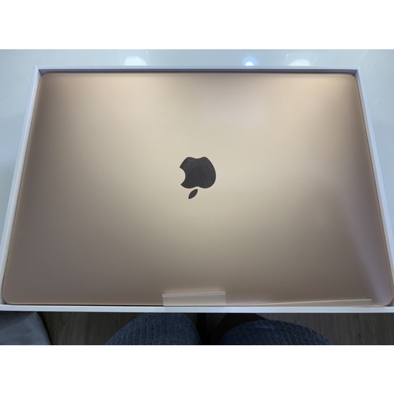 MacBook Air 2018 256g