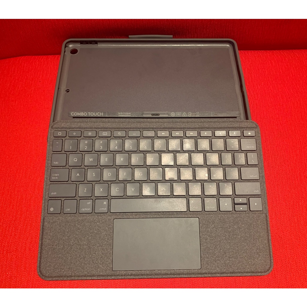 羅技 Logitech Combo Touch 鍵盤 iPad 7 8 9 10.2吋 二手