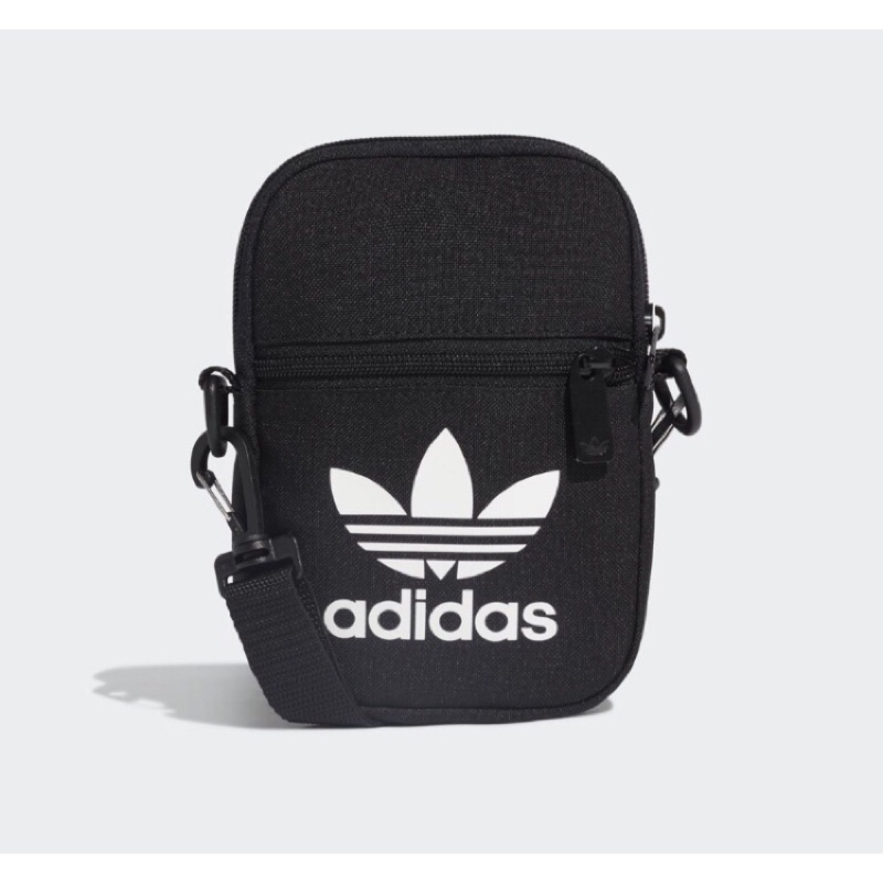 割愛 便宜賣 愛迪達三葉草 Adidas Originals TREFOIL BAG 黑白 側背 包 小包  腰包