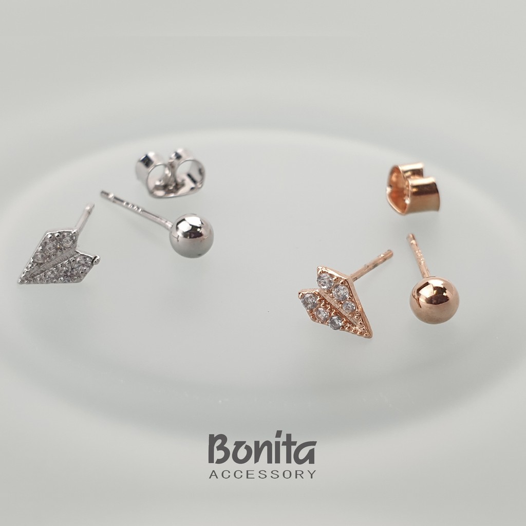 Bonita【925銀針】ㄧ心ㄧ意貼耳耳針耳環/左右不對稱 --700-9008