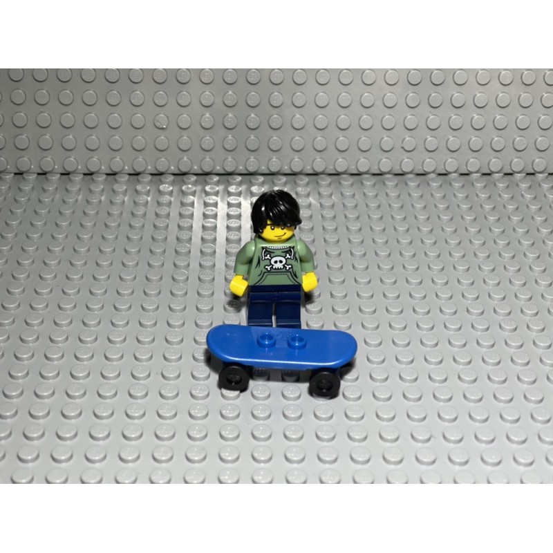 LEGO 8683 一代人偶 6號 滑板男孩