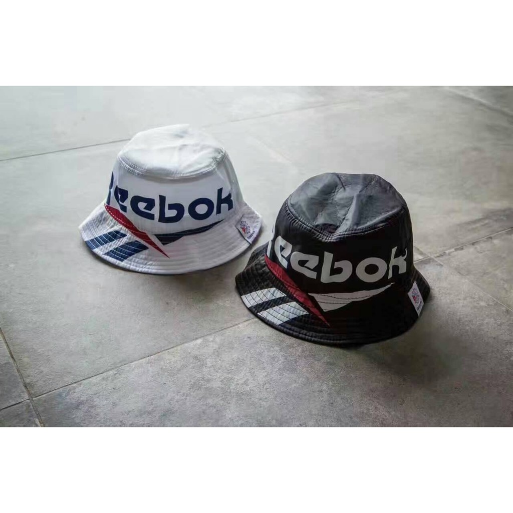 reebok classic 2017