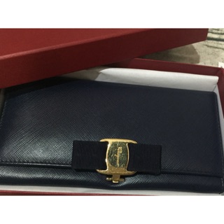 Salvatore Ferragamo Vara 蝴蝶結 金扣 女用 長夾