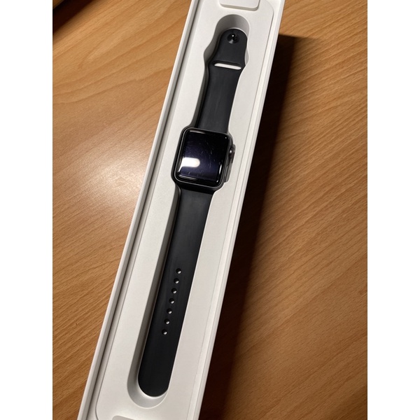 Apple Watch S3 42mm LTE 免運 可議
