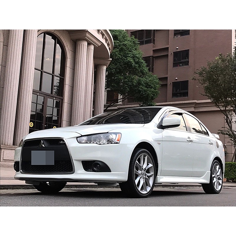 ２０１２年 Lancer IO 2.0 最頂級！全車內外近全新！動力輸出源源不絕！全額貸款沒問題！配合我就讓你過件！