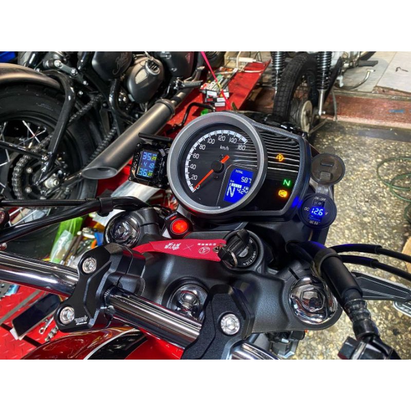 - SRC - Honda CB350RS CB350 CB350PRO 專用直上     太陽能充電外置胎壓顯示器