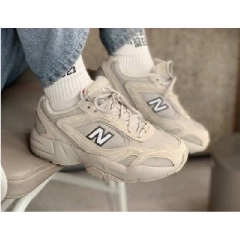 new balance 452