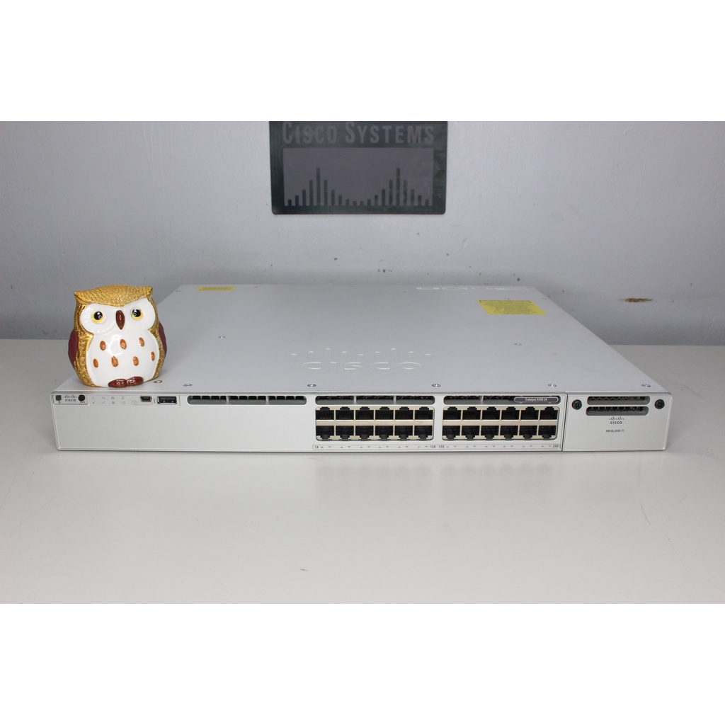 オンラインショップ】 Catalyst Cisco 9300 並行輸入品 Advantage Network PoE+, 24-Port  スイッチングハブ - mgahop.com.br