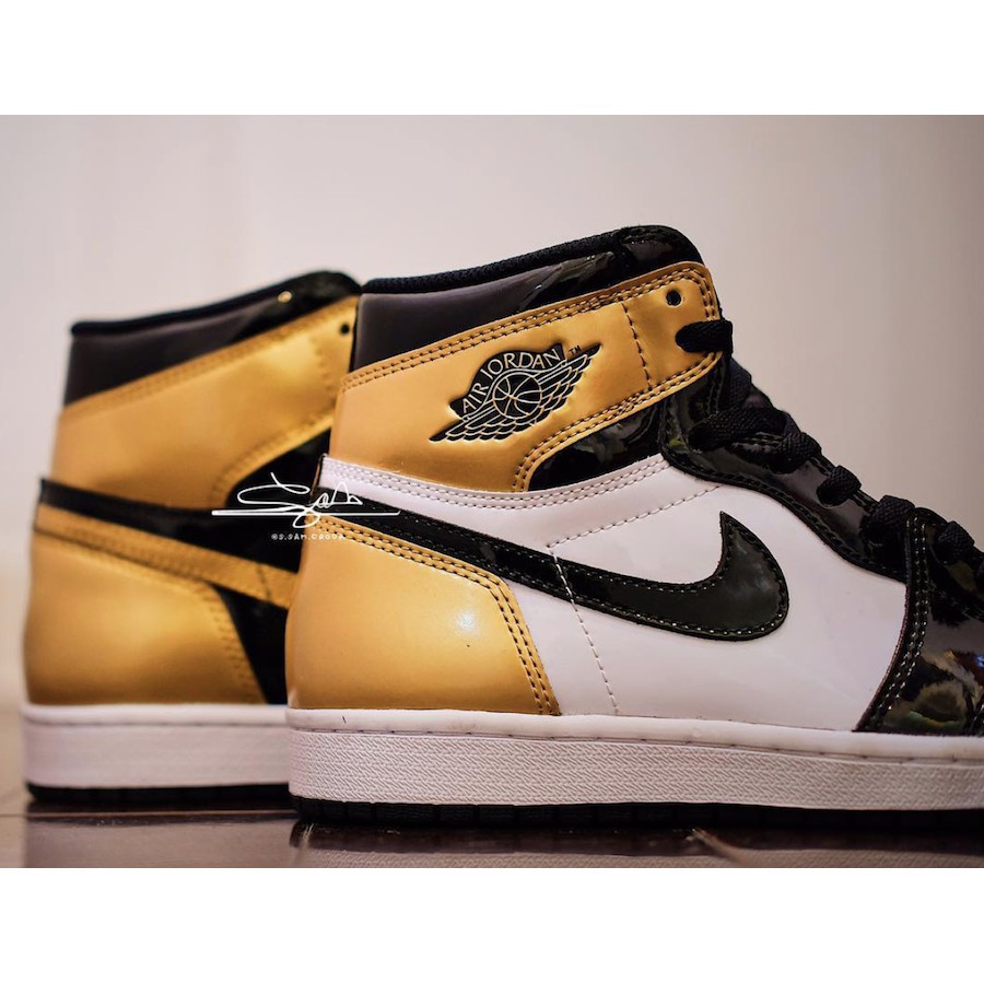 aj 1 gold toe