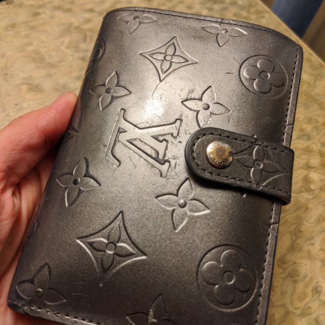 LV vernis french purse wallet 二手女用中夾 銀灰色壓紋