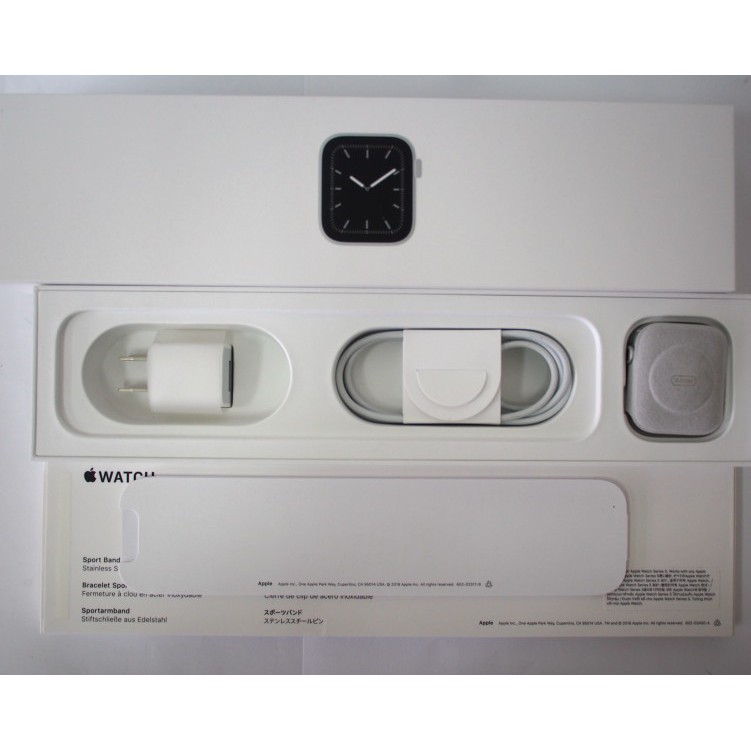 [崴勝3C] 購於四月保固中Apple Watch S5 GPS 44mm 銀色鋁金屬錶殼 運動型(MWVD2TA/A)