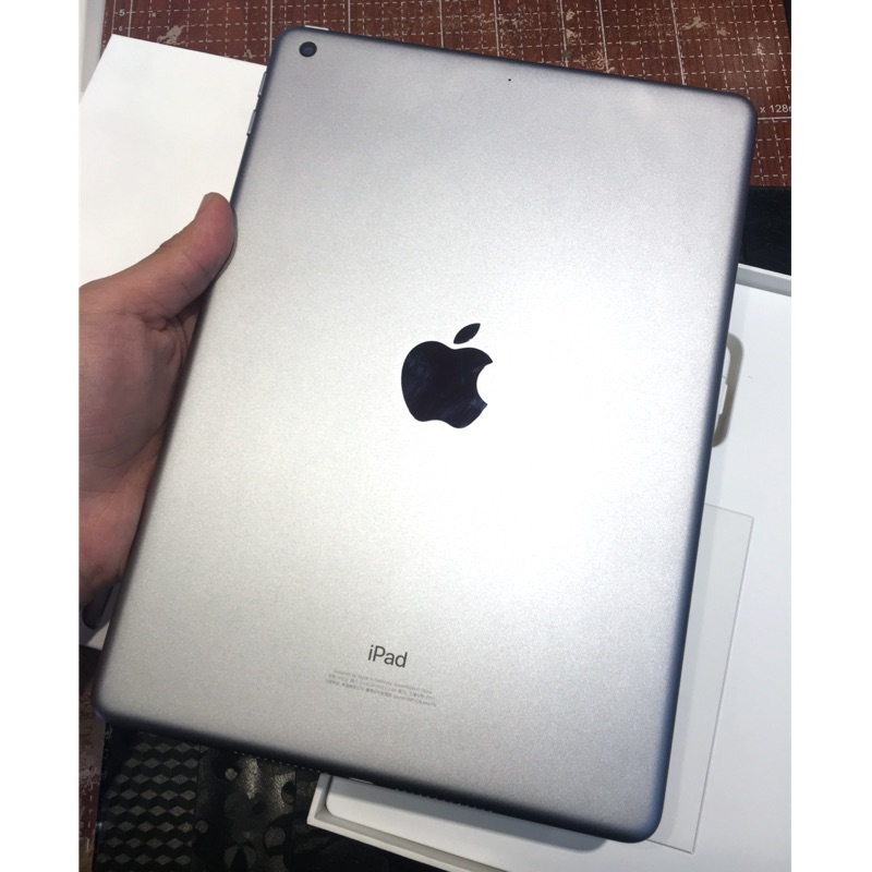 iPad 9.7寸 Wi-Fi 32G 2017 保固 11/25 太空灰 平板 new iPad
