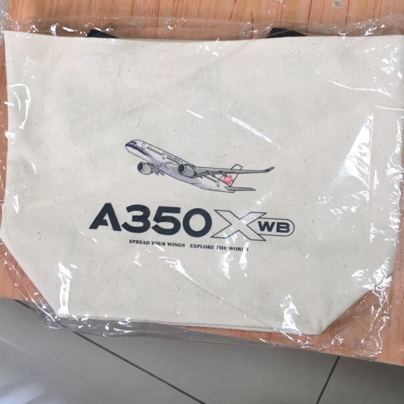 *全新*中華航空A350可愛帆布袋，長寬高：30cm*12cm*27cm