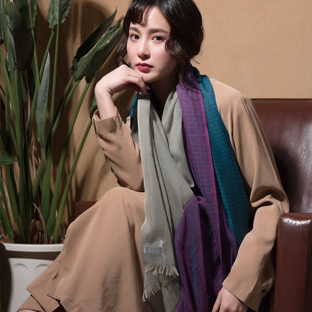 紫色秘境｜獨家設計 圍巾/披肩 BANNIES 喀什米爾圍巾 尼泊爾 手工 羊絨披肩/圍巾 專櫃