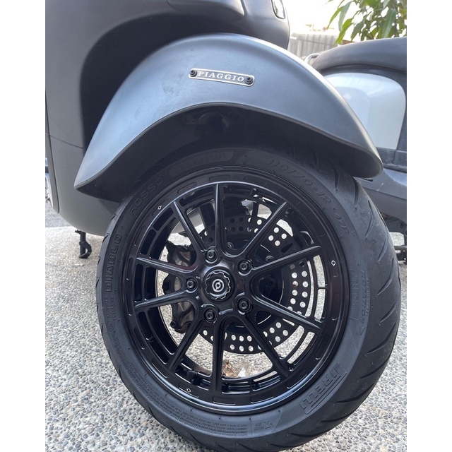 VOS偉士狗肉車坊-Vespa 1o1 factory W.R.E 鍛造鋁圈 單顆價GTS GTV 春天 衝刺 LX S