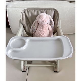 已售出（二手）unilove 英國 Feed Me 攜帶式 可升降 寶寶餐椅
