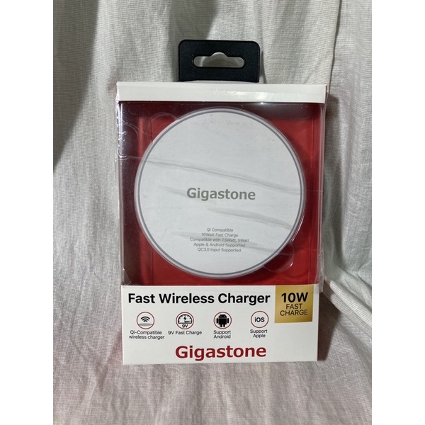 Gigastone 立達國際 10W 無線快充充電盤