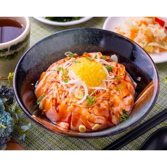 炙燒鮭魚丼 海力士平價日本料理 板橋莒光店 蝦皮購物