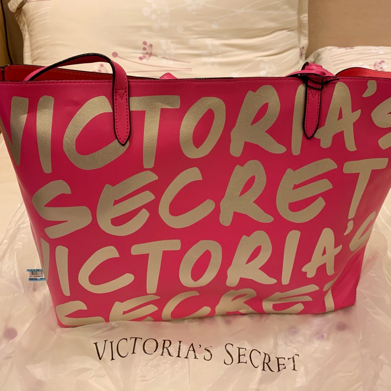 Victoria’s Secret桃紅拼色托特包