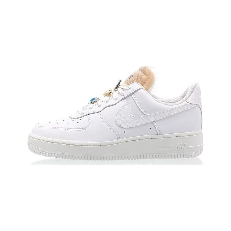 diamond nike air force 1