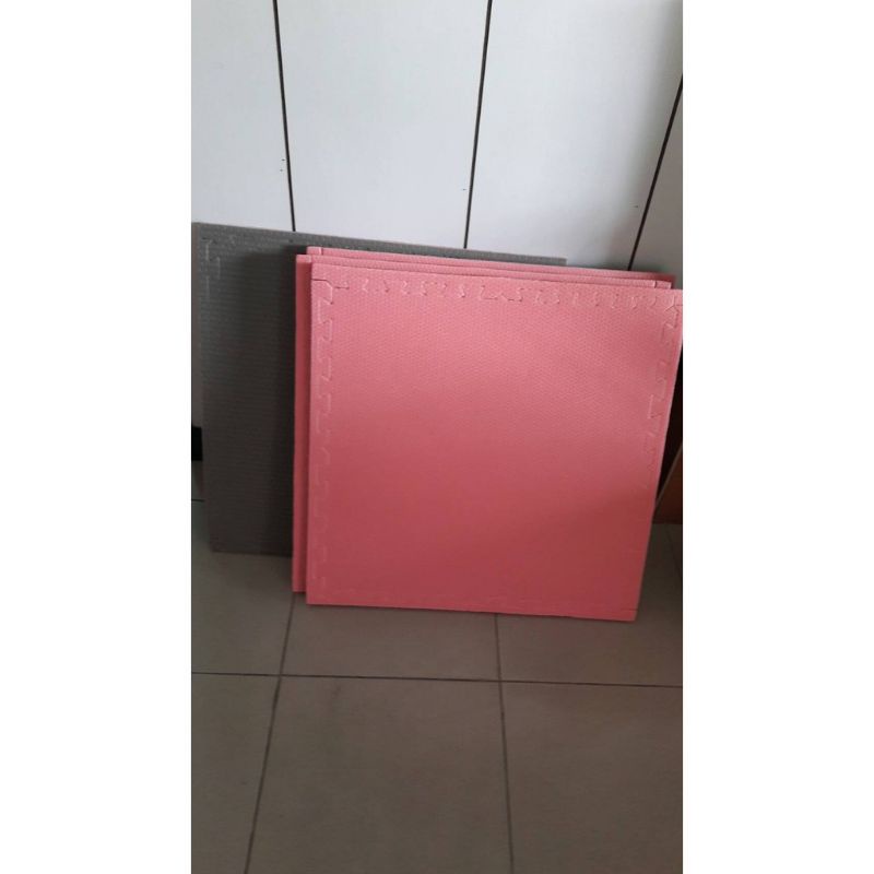 二手少用 特力屋PE無毒地墊 巧拼 62cm*62cm*4片 粉色/灰色附邊條