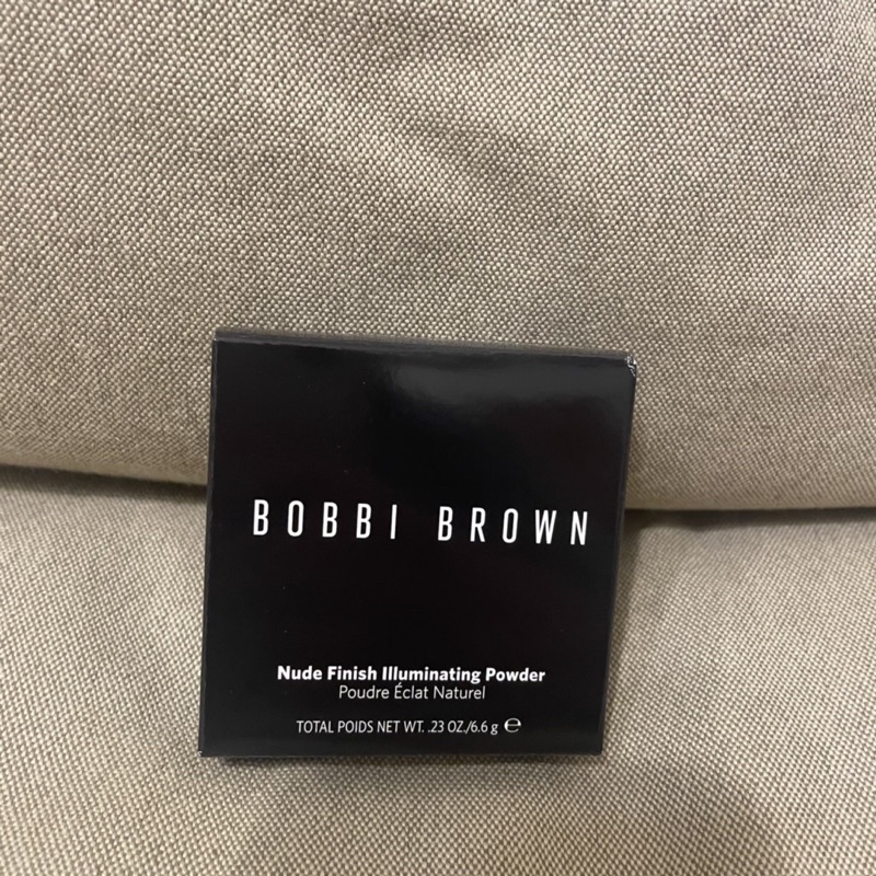 全新轉售 Bobbi Brown 彷若裸膚蜜粉餅