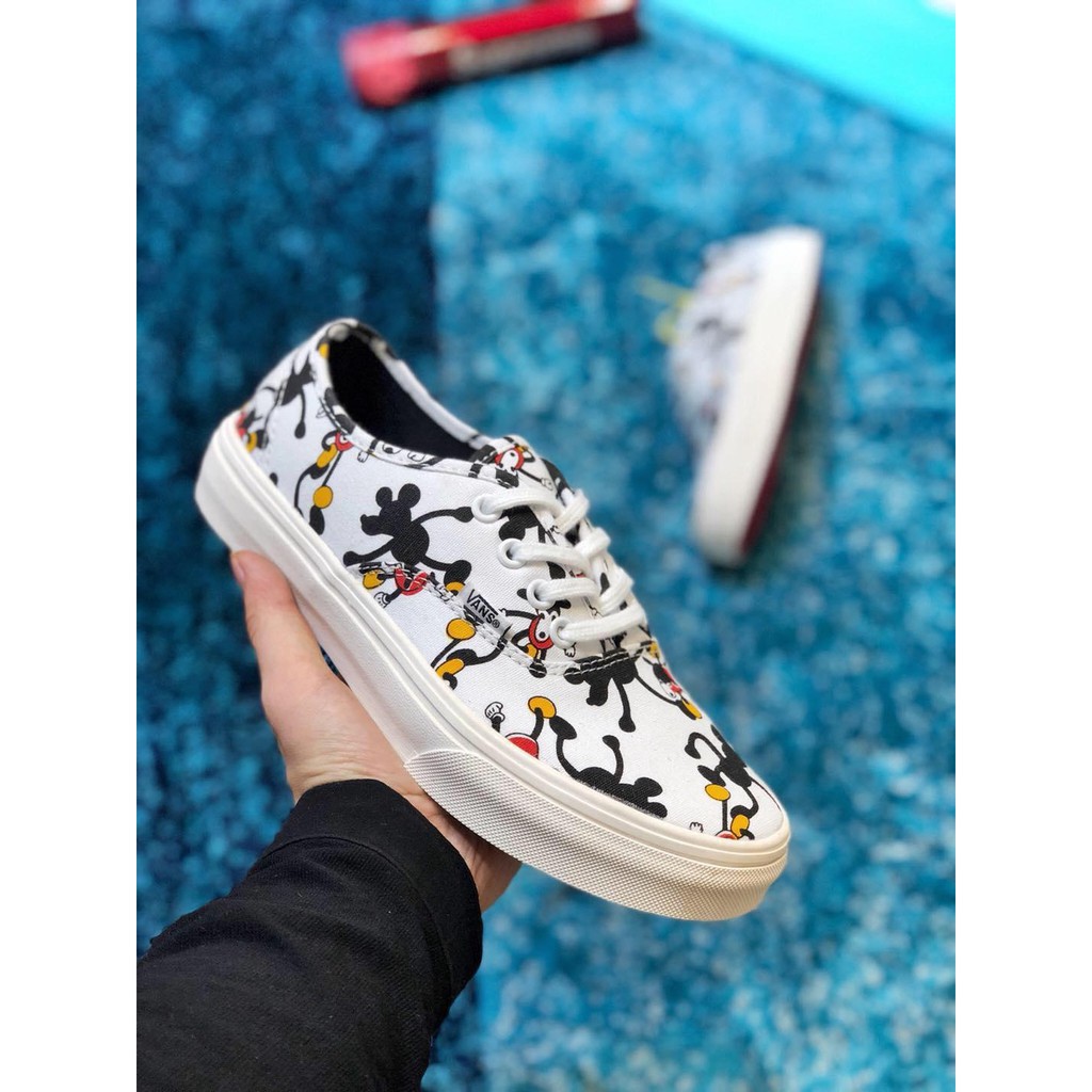 mickey mouse vans 2018