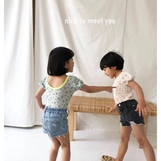 韓國牌 NICE TO MEET YOU螢光色滾邊小 碎花圓領上衣 120-130cm