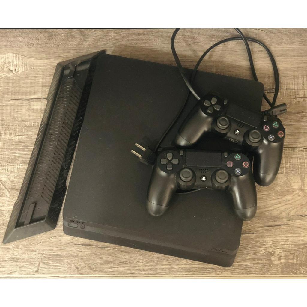 SONY PS4主機 CHU2017系列500G (二手/含手把、直立架)