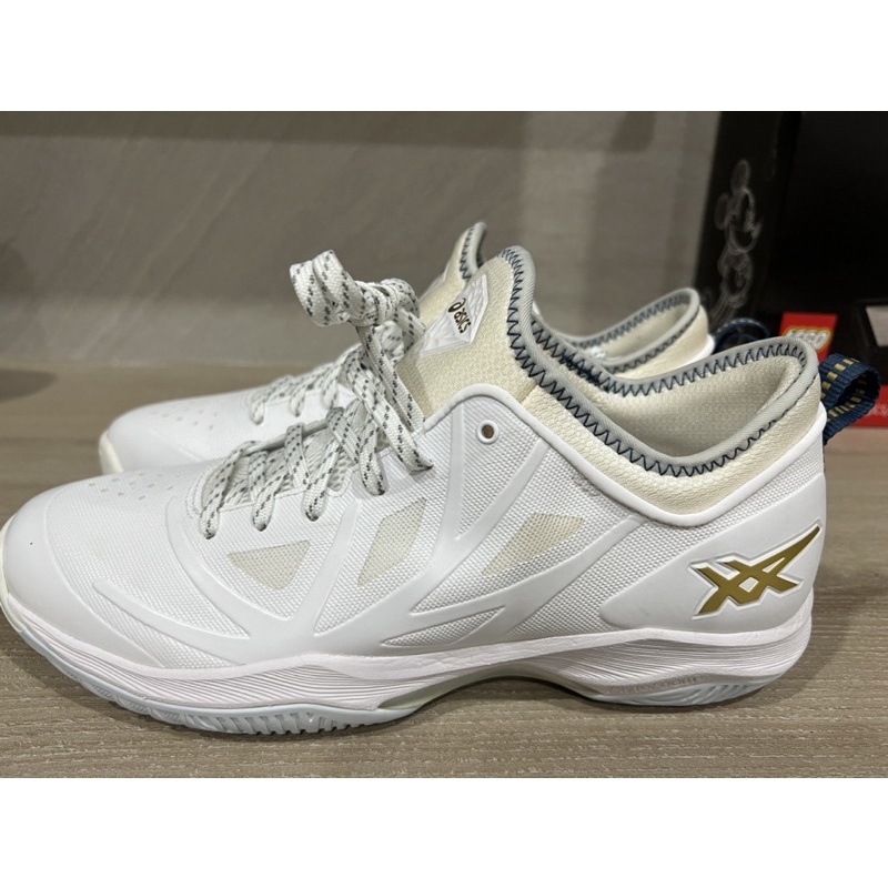 Asics Glide Nova FF 男US8.5 26.5cm 籃球鞋  低筒  白金 [1061A003-118]