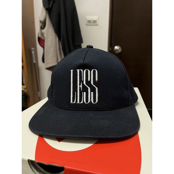 Less Logo 棒球帽 黑