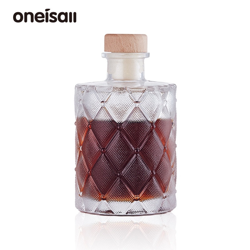 ONEISALL 玻璃酒瓶 復古優雅裝酒容器 簡單大方無鉛加厚玻璃 100ml/200ml/250ml